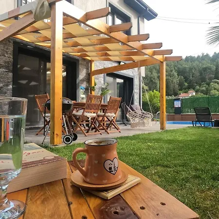 Villa Akyaka Kitesurf 1 Tuem Oezel Havuz Ve Bahceli *