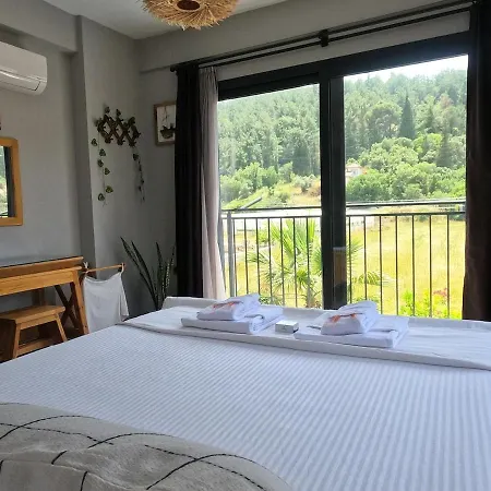 Akyaka Kitesurf 1 Tuem Oezel Havuz Ve Bahceli * ムーラ